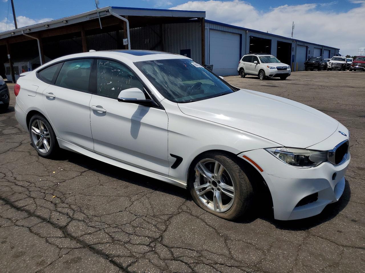 BMW Seria 3 - zdjęcie 4