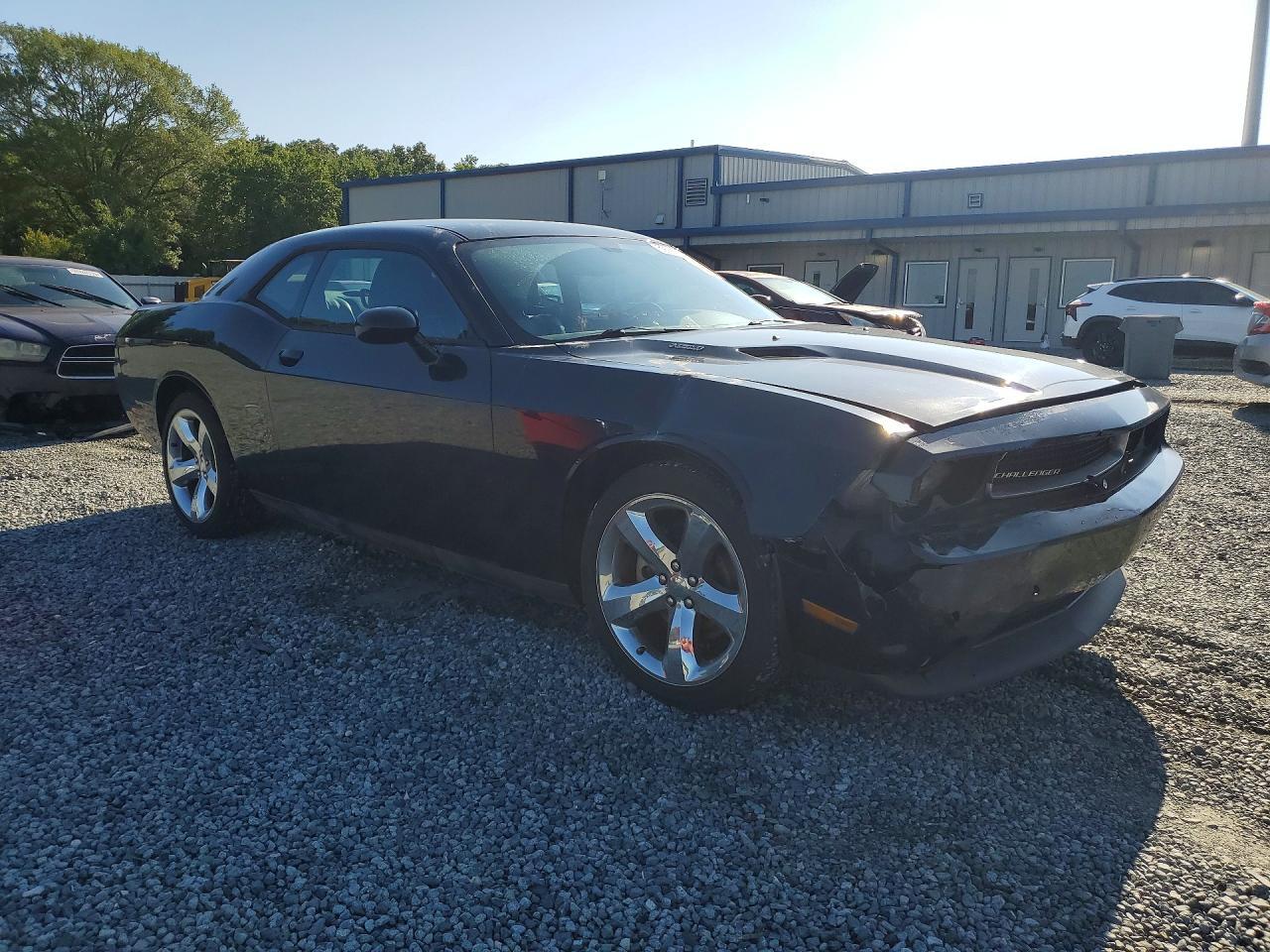 2013 Dodge Challenger R/T - zdjęcie 4