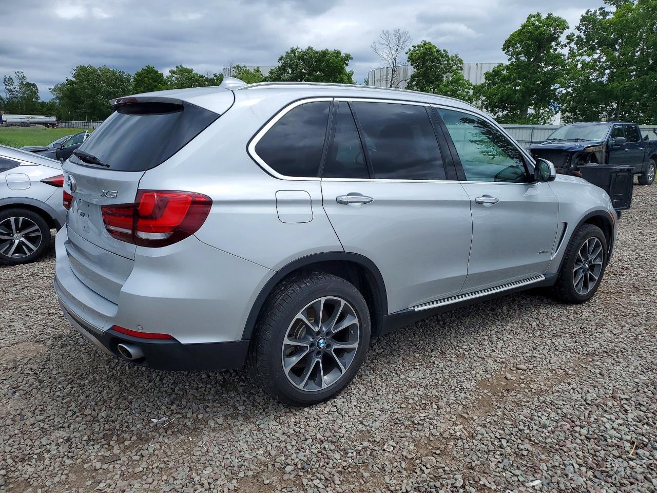 2015 BMW X5 xDrive35D - zdjęcie 3