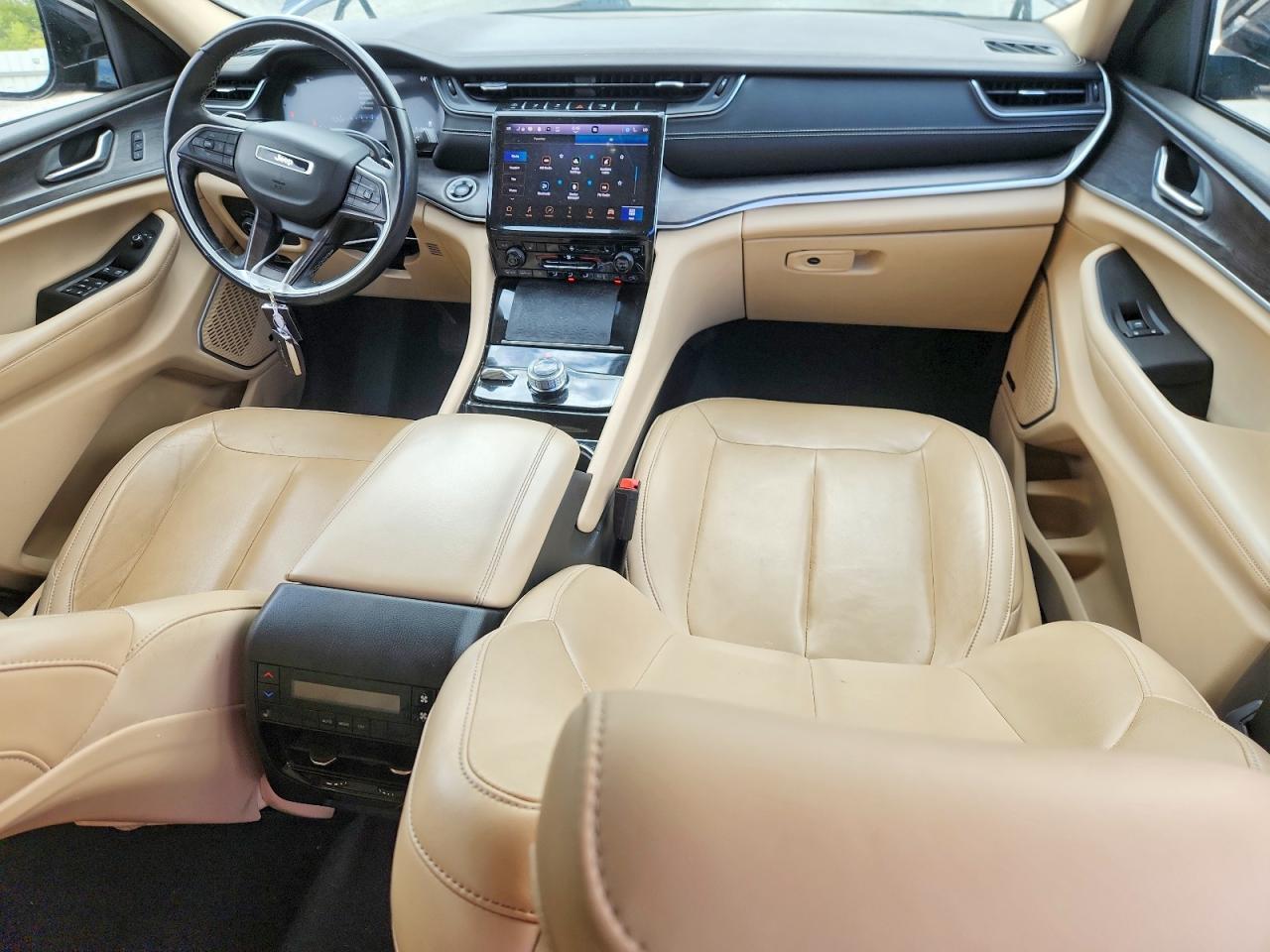 2022 Jeep Grand Cherokee L Limited - zdjęcie 8
