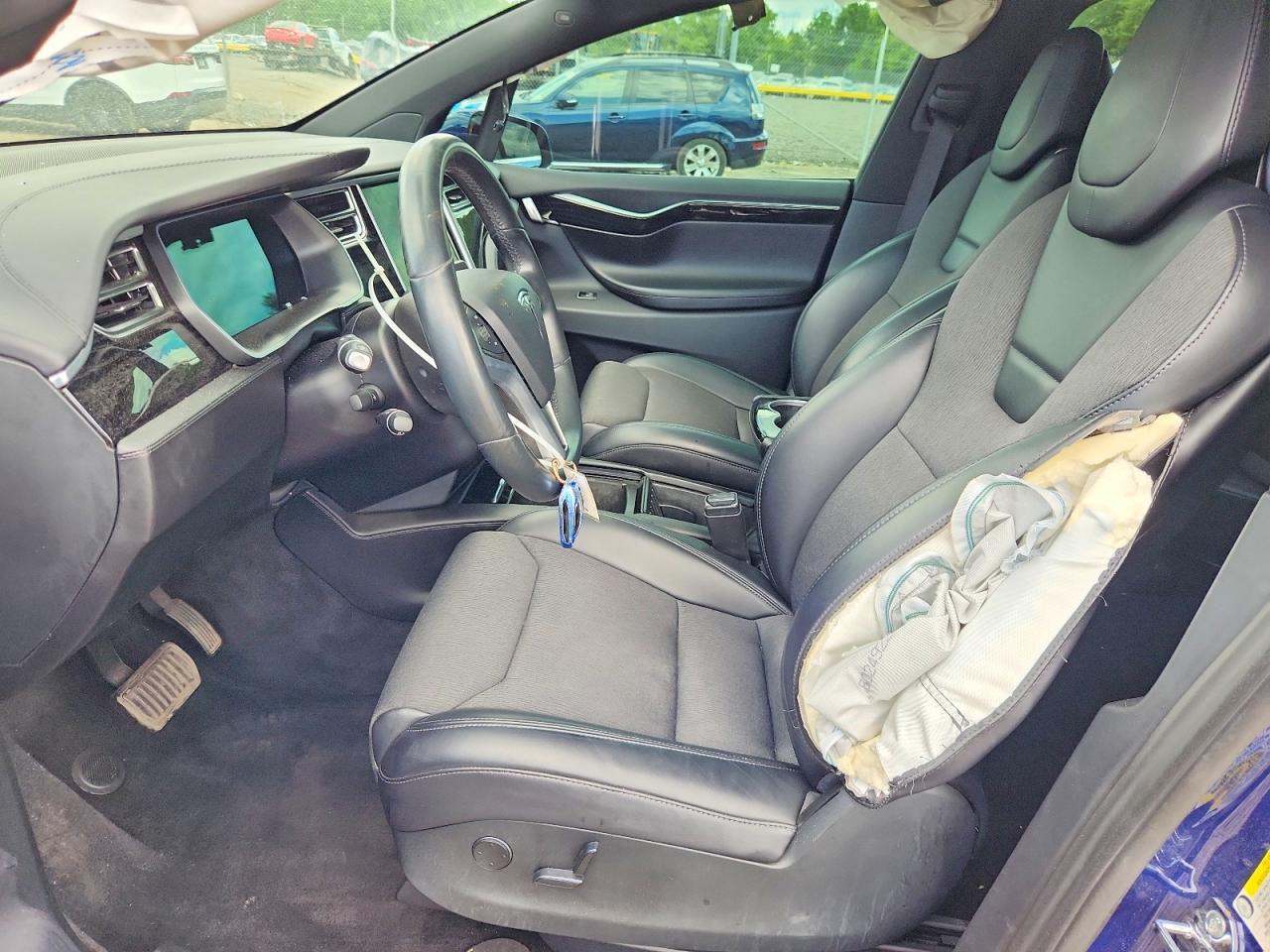 2017 Tesla Model X - zdjęcie 7