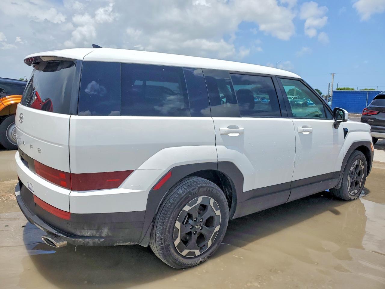 2025 Hyundai Santa Fe Se - zdjęcie 3