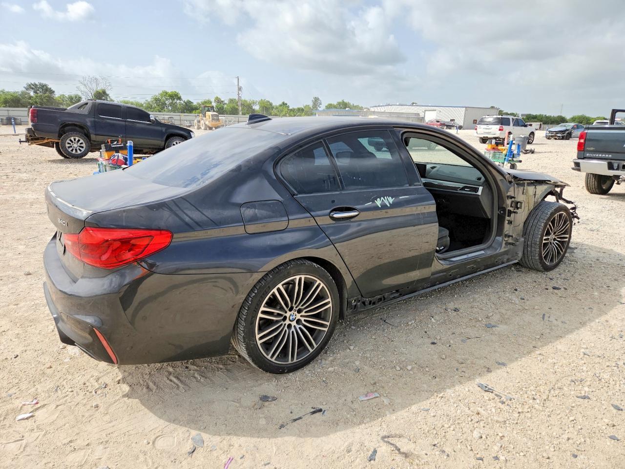 2017 BMW 540 I - zdjęcie 3