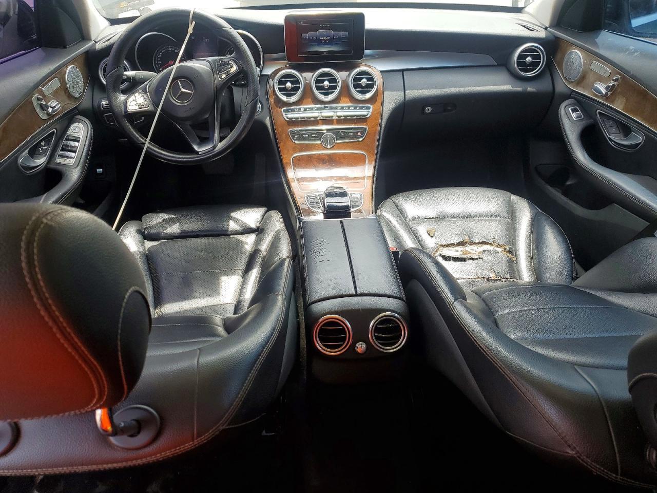 2015 Mercedes-Benz C 300 4Matic - zdjęcie 8