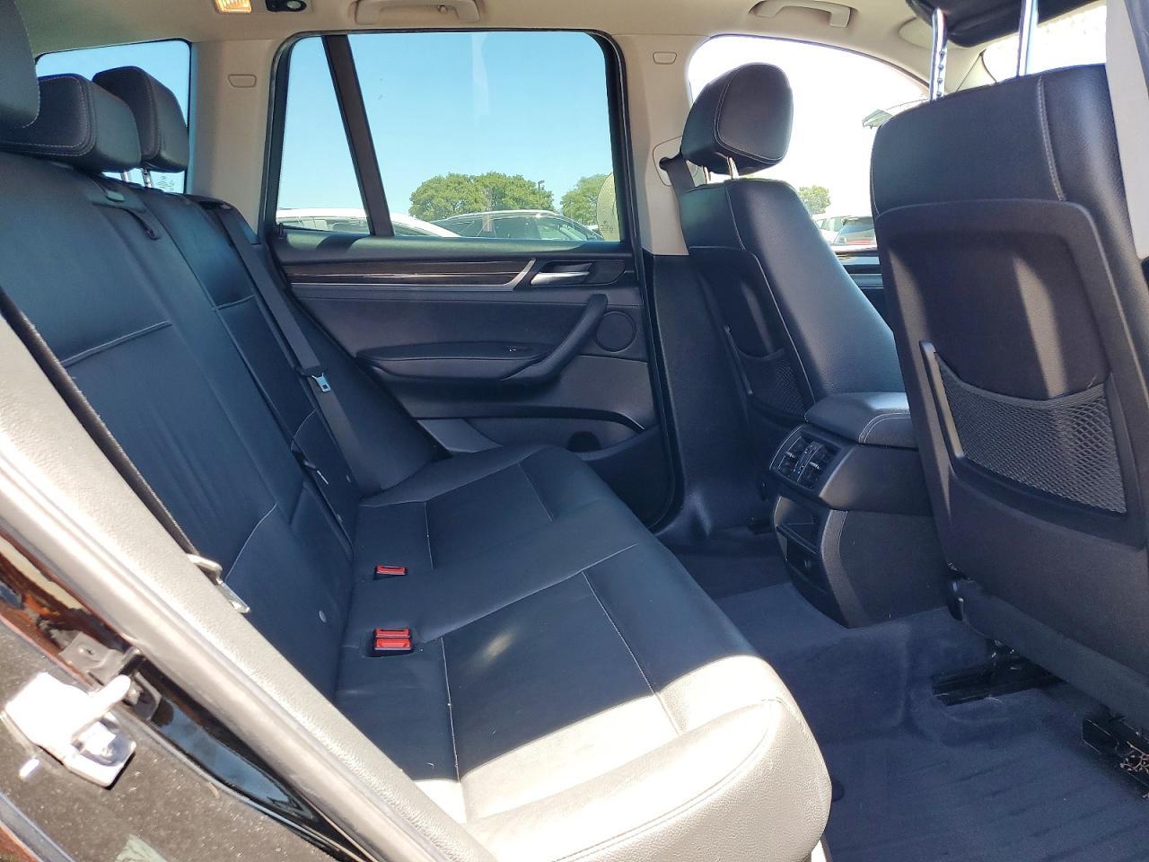 2017 BMW X3 Sdrive28I - zdjęcie 11