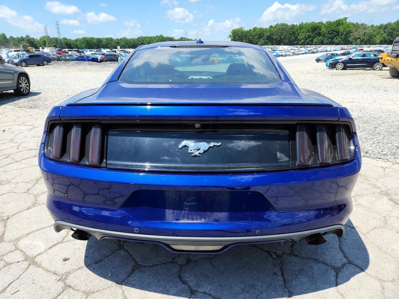 2016 Ford Mustang - zdjęcie 6