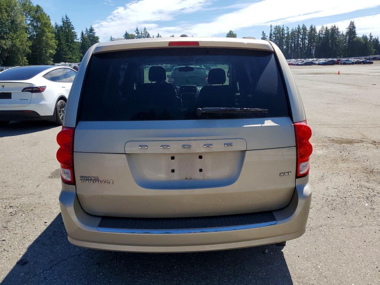 2014 Dodge Grand Caravan Sxt - zdjęcie 6