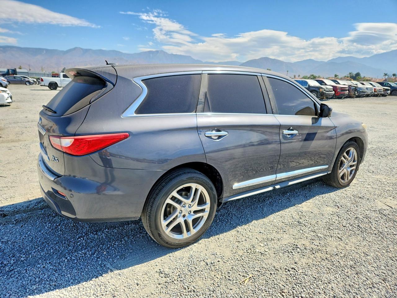 2013 Infi Jx35 - zdjęcie 3