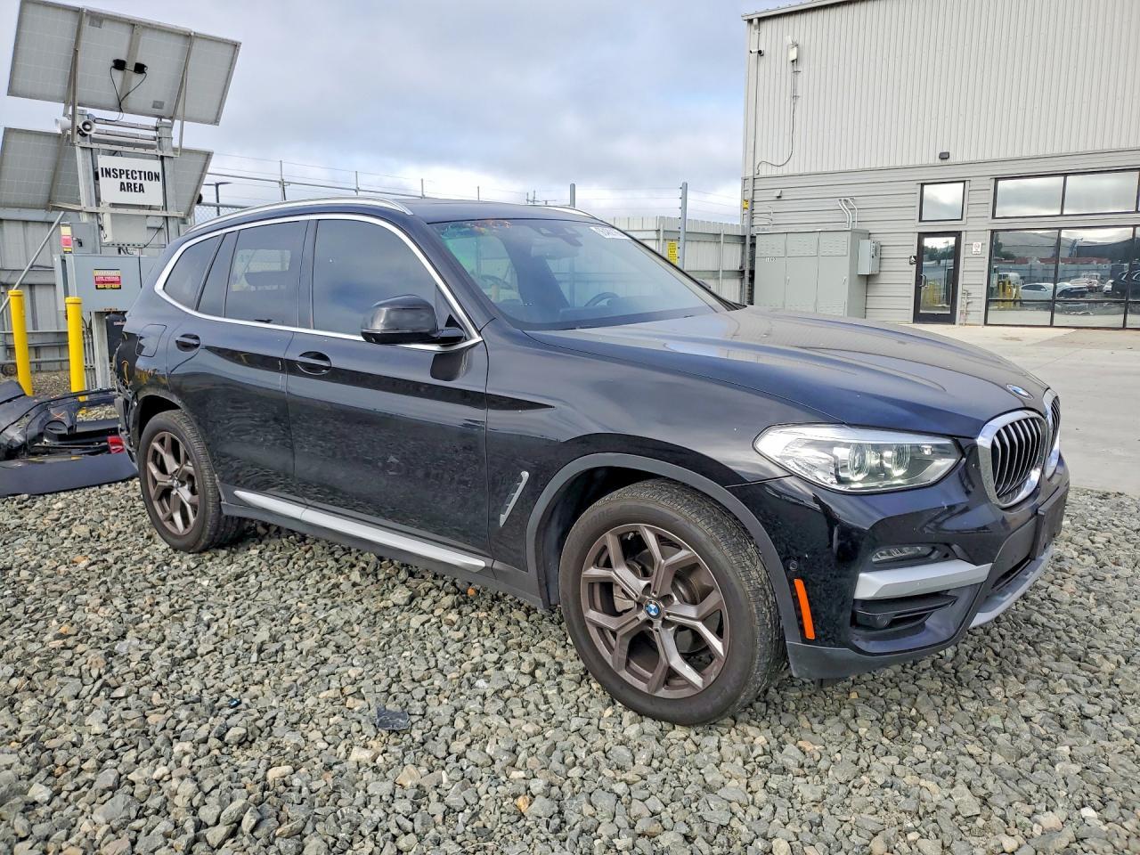 2021 BMW X3 xDrive30I - zdjęcie 4