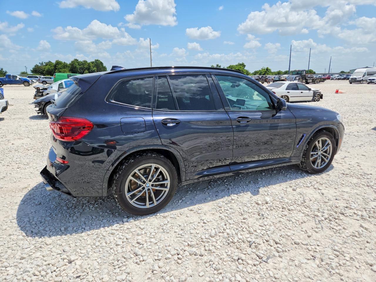 2019 BMW X3 xDrive30I - zdjęcie 3