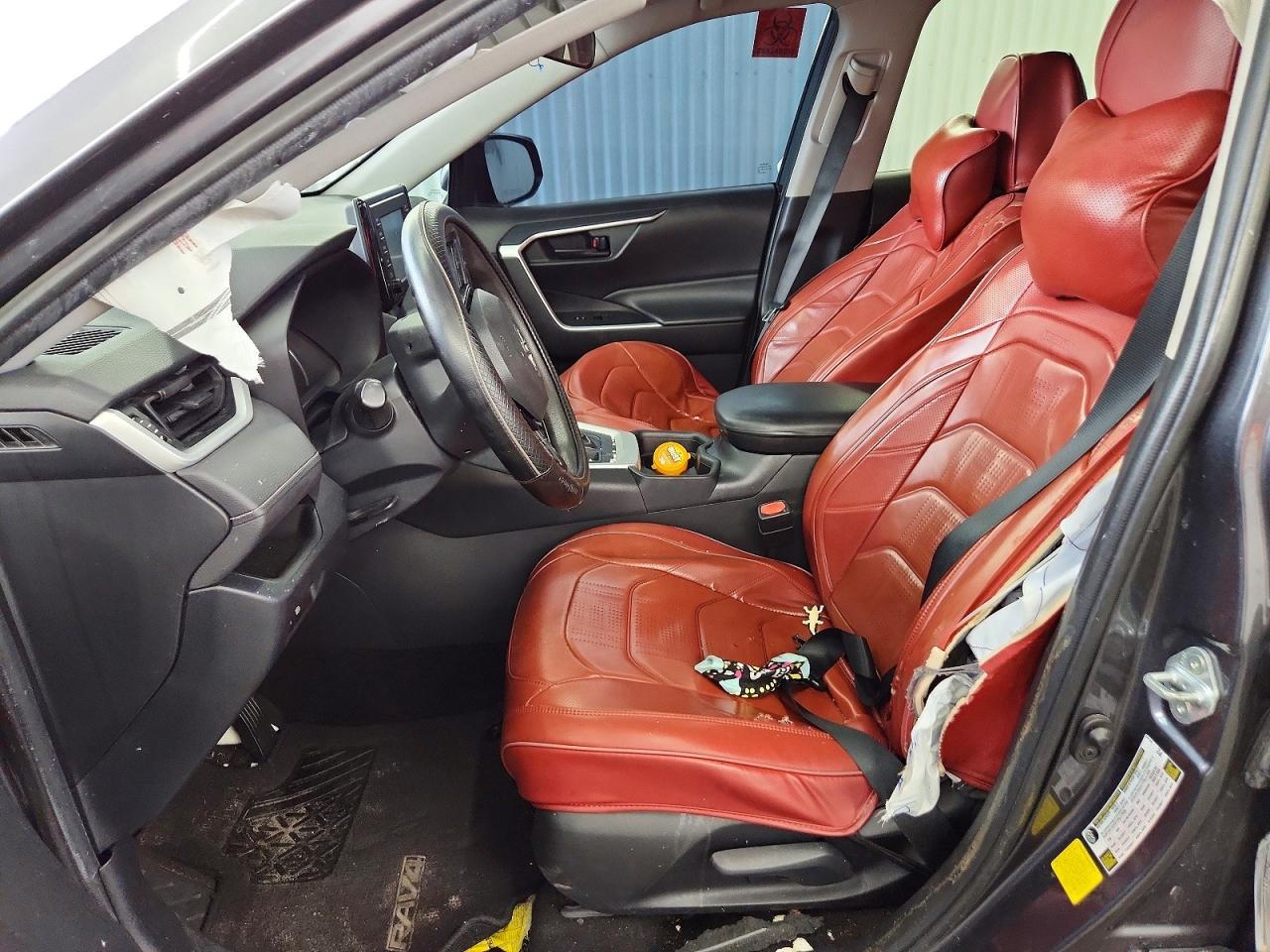 2020 Toyota Rav4 Le - zdjęcie 7