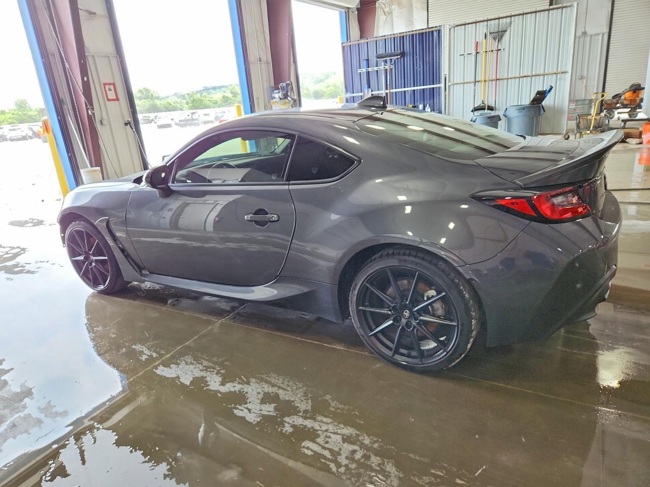 2022 Toyota Gr 86 Premium - zdjęcie 2