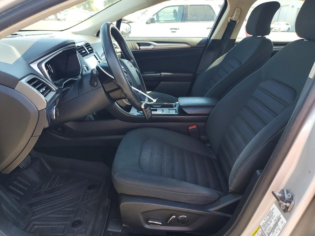 2019 Ford Fusion Se - zdjęcie 7