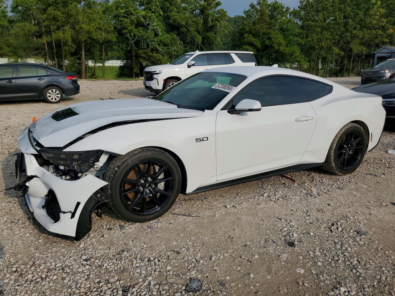 2026 Ford Mustang Gt - zdjęcie główne