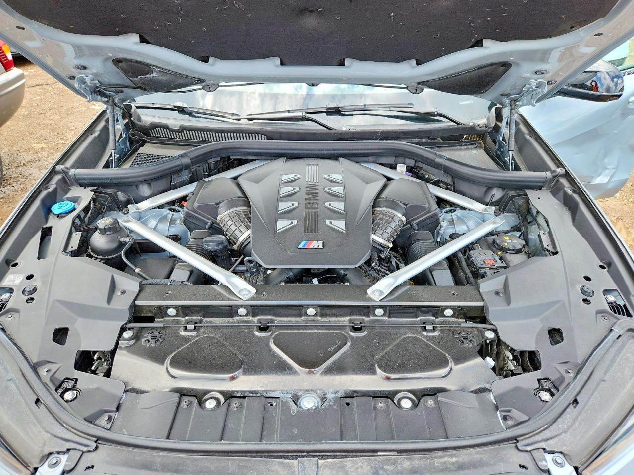 2025 BMW X5 M60I - zdjęcie 11