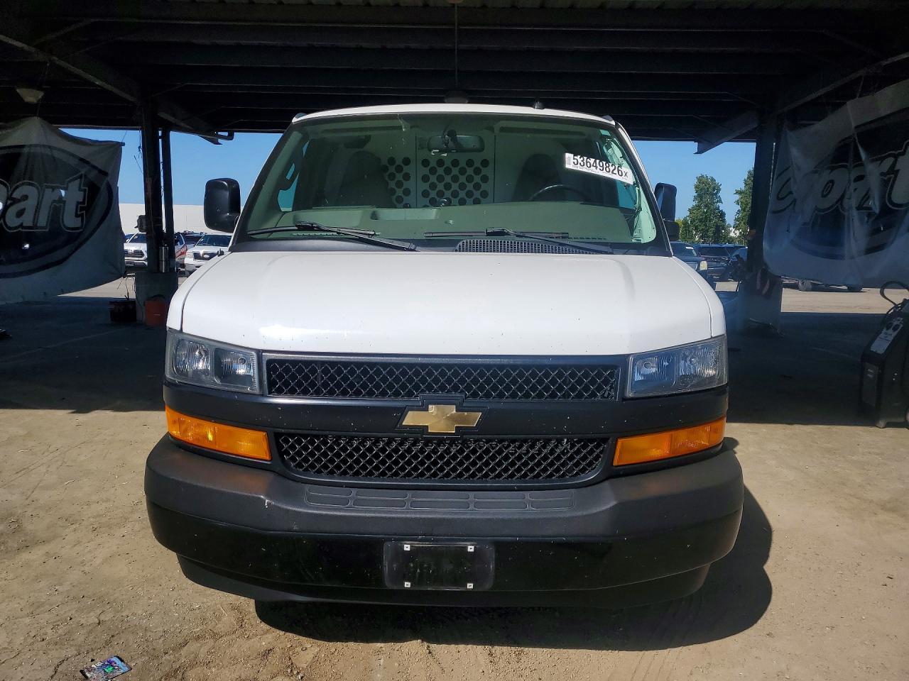 2021 Chevrolet Express G2500 - zdjęcie 5