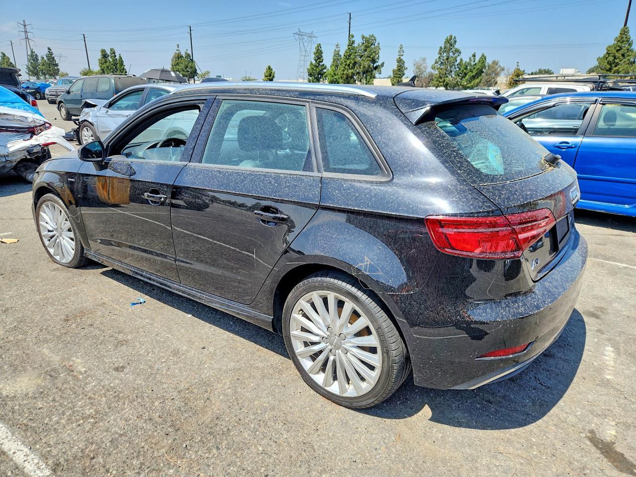 2017 Audi A3 E-Tron Premium - zdjęcie 2