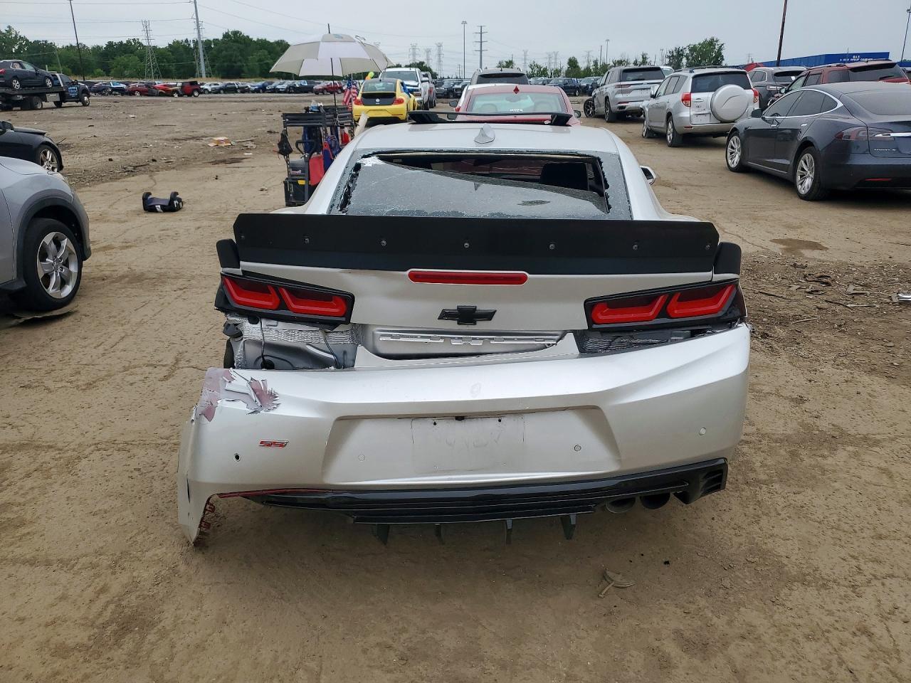 2016 Chevrolet Camaro Ss - zdjęcie 6