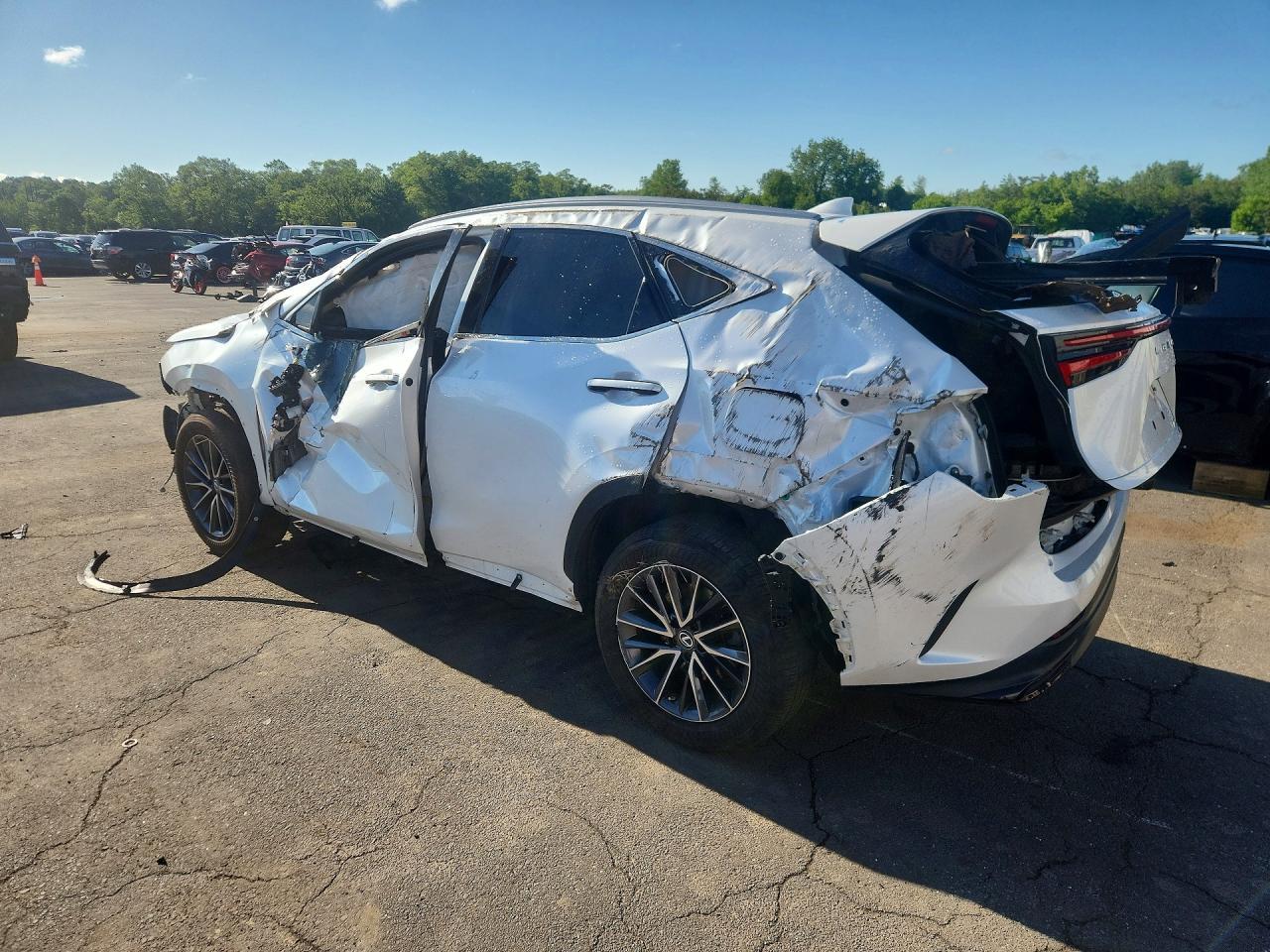 2022 Lexus Nx 350H - zdjęcie 2