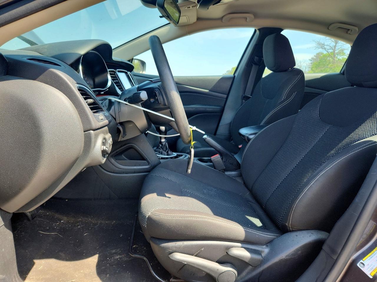 2015 Dodge Dart Sxt - zdjęcie 7