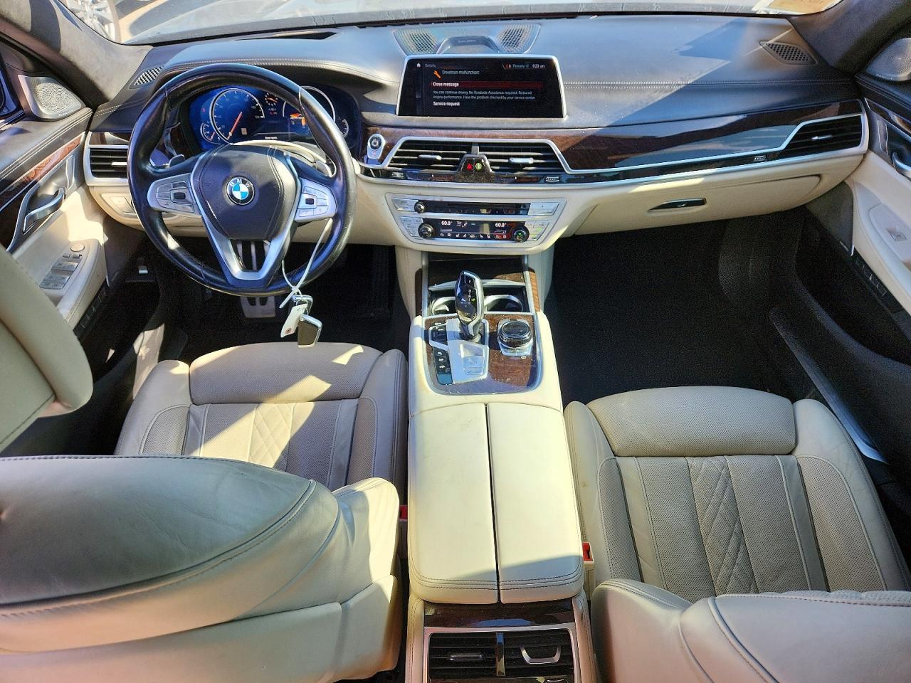 2018 BMW 750 I - zdjęcie 8