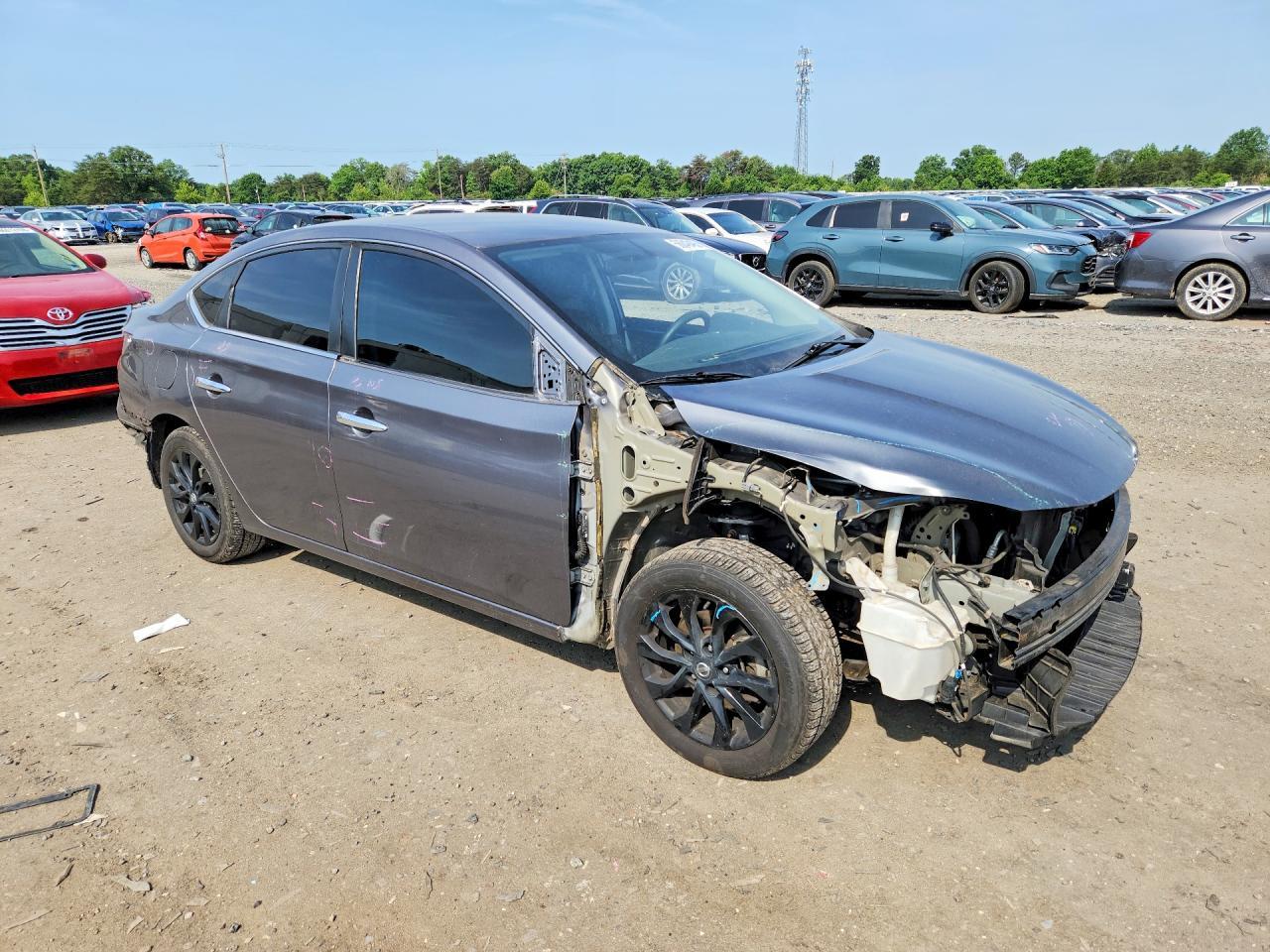 2018 Nissan Sentra S - zdjęcie 4