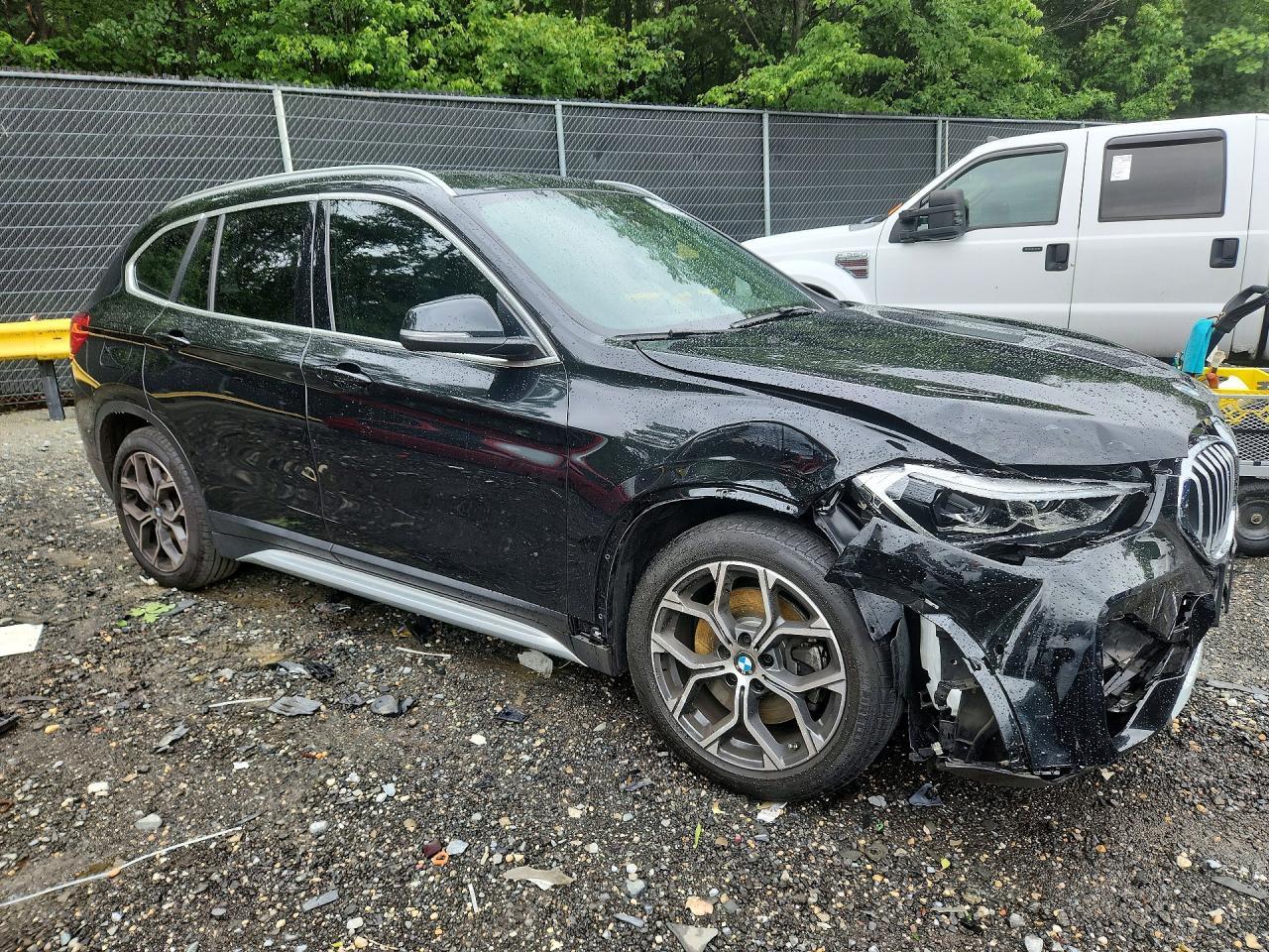 2021 BMW X1 xDrive28I - zdjęcie 4