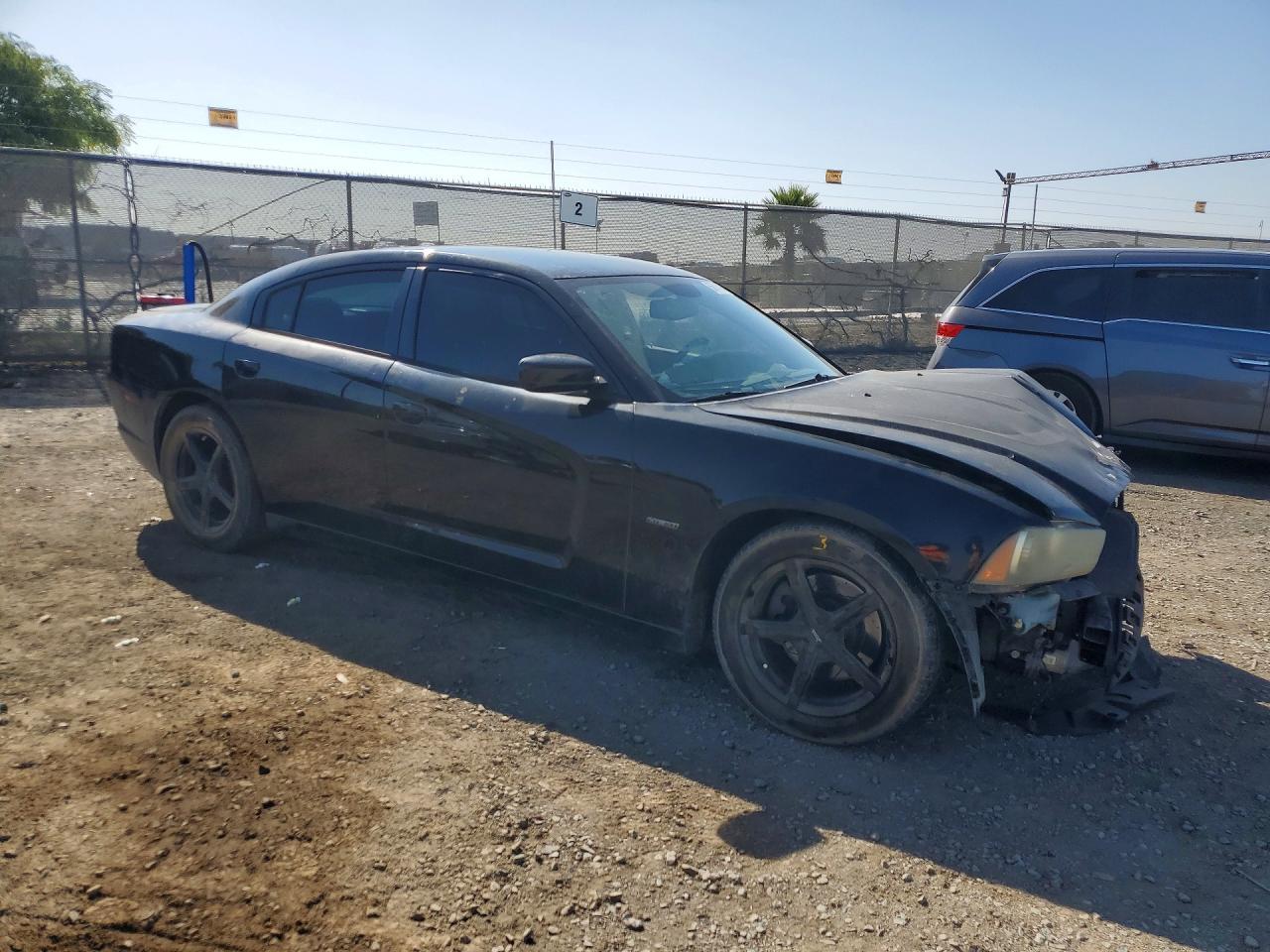 2014 Dodge Charger R - zdjęcie 4