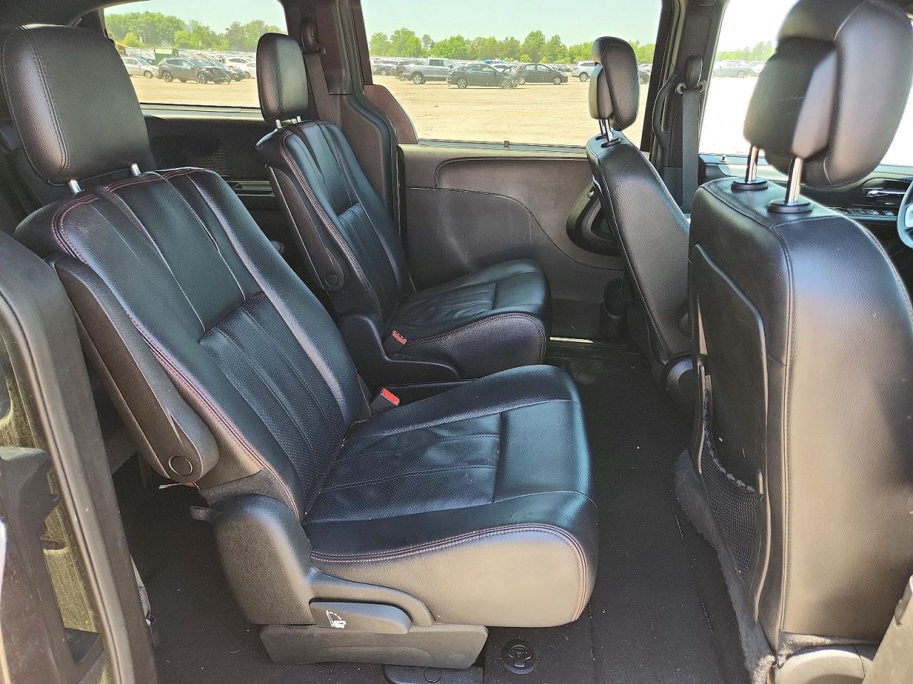 2019 Dodge Grand Caravan Gt - zdjęcie 11