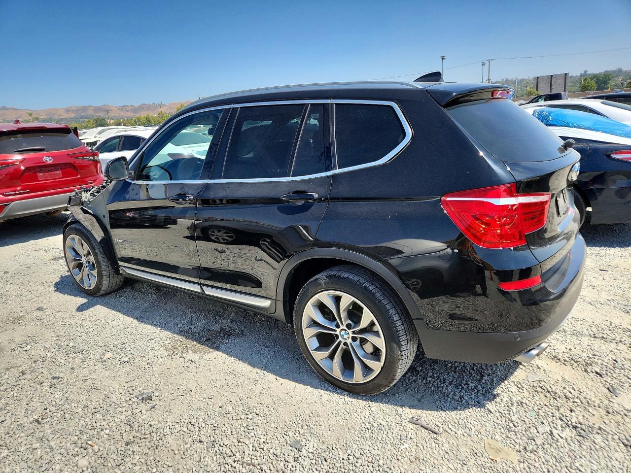 2017 BMW X3 Sdrive28I - zdjęcie 2