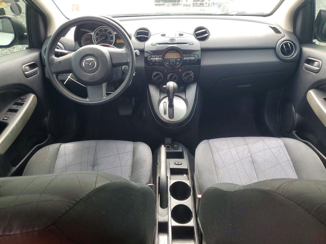 2014 Mazda Mazda2 Sport - zdjęcie 8