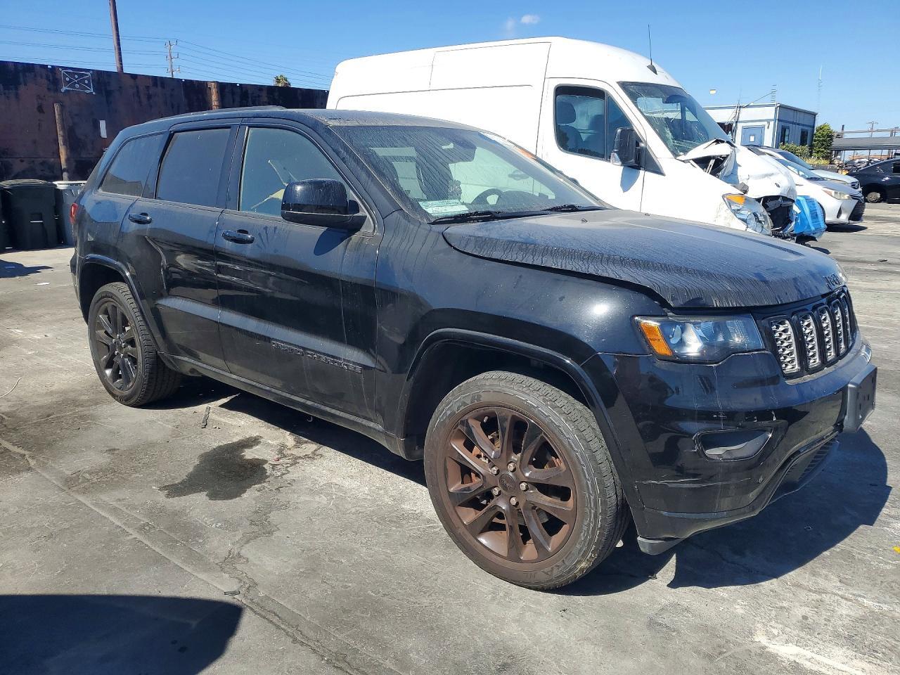 2022 Jeep Gand Chero - zdjęcie 4