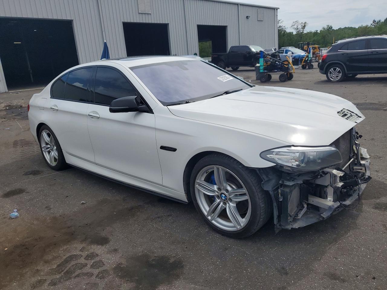 2015 BMW 535 I - zdjęcie 4