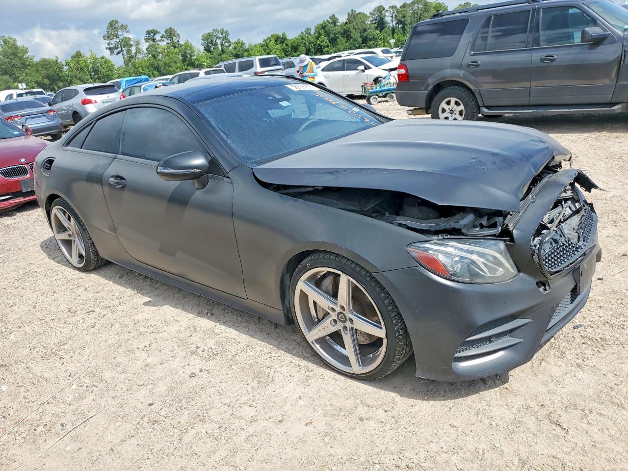 2018 Mercedes-Benz E 400 - zdjęcie 4