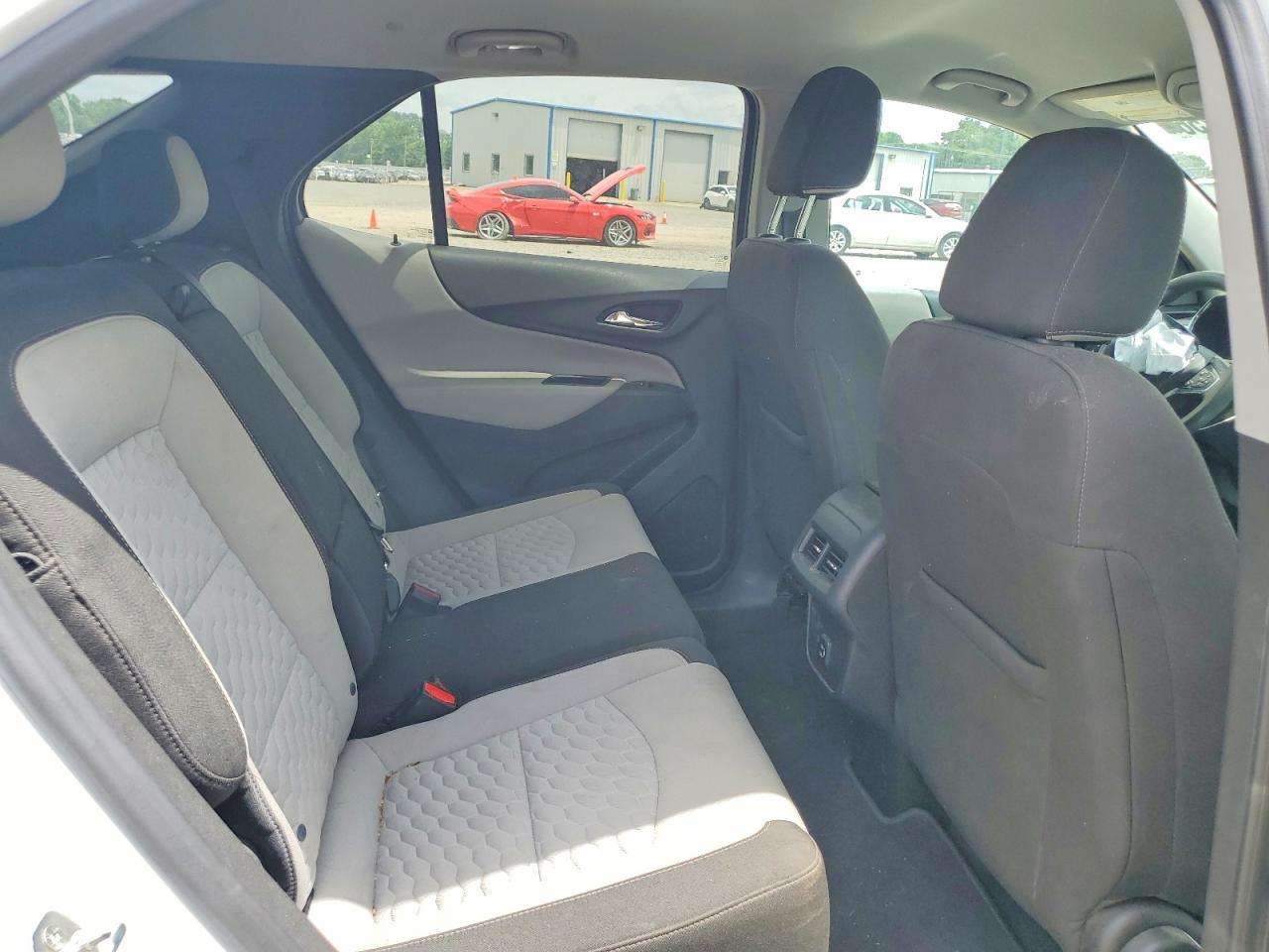 2021 Chevrolet Equinox Lt - zdjęcie 11