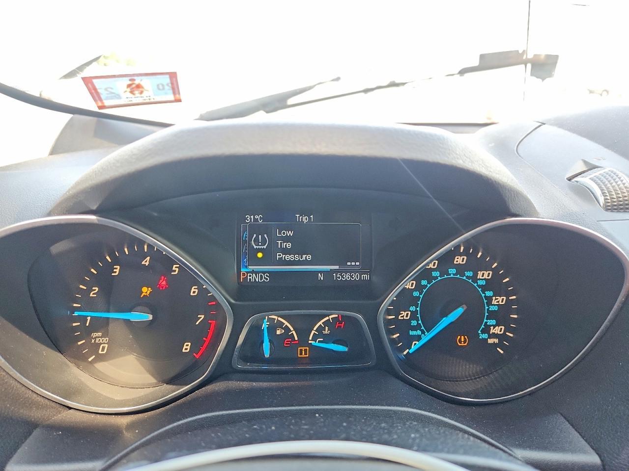 2014 Ford Escape Titanium - zdjęcie 9