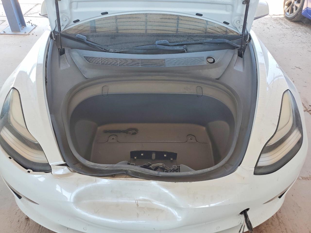2019 Tesla Model 3 - zdjęcie 11
