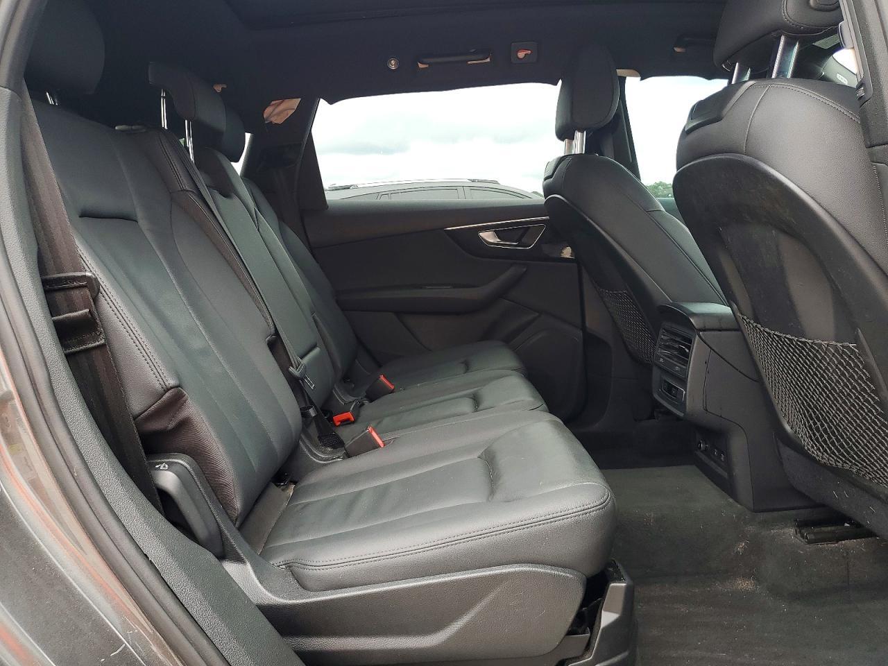 2021 Audi Q7 Premium - zdjęcie 11