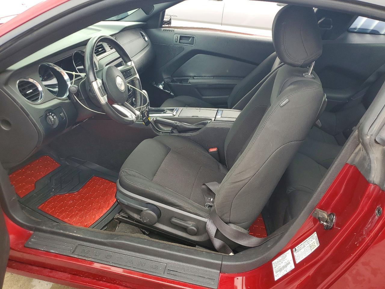 2014 Ford Mustang - zdjęcie 7