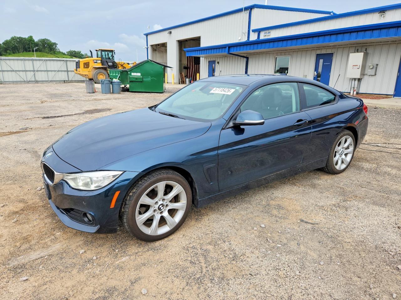 2015 BMW Seria 4 Coupe 428i - zdjęcie główne