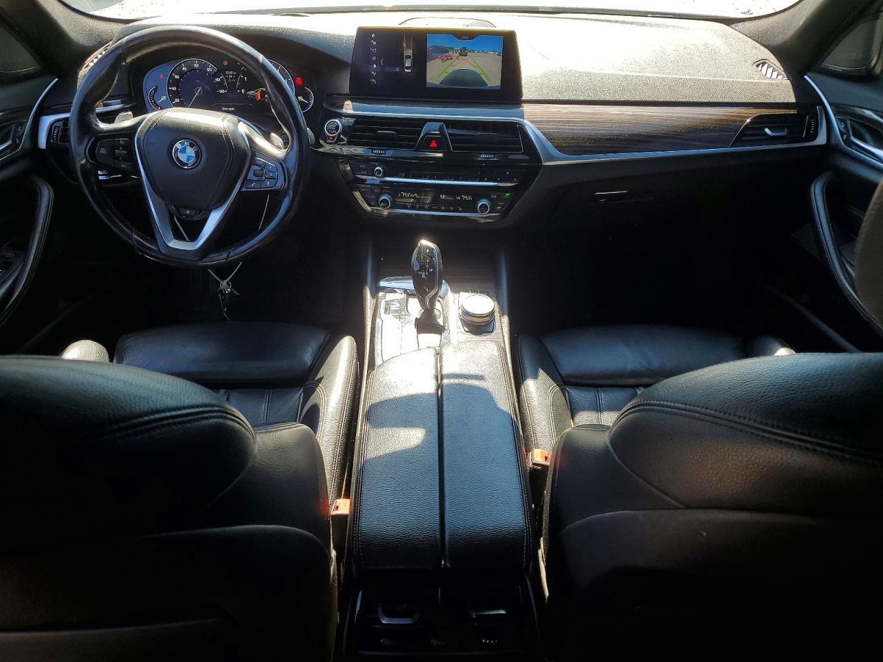 2017 BMW Seria 5 530i - zdjęcie 8