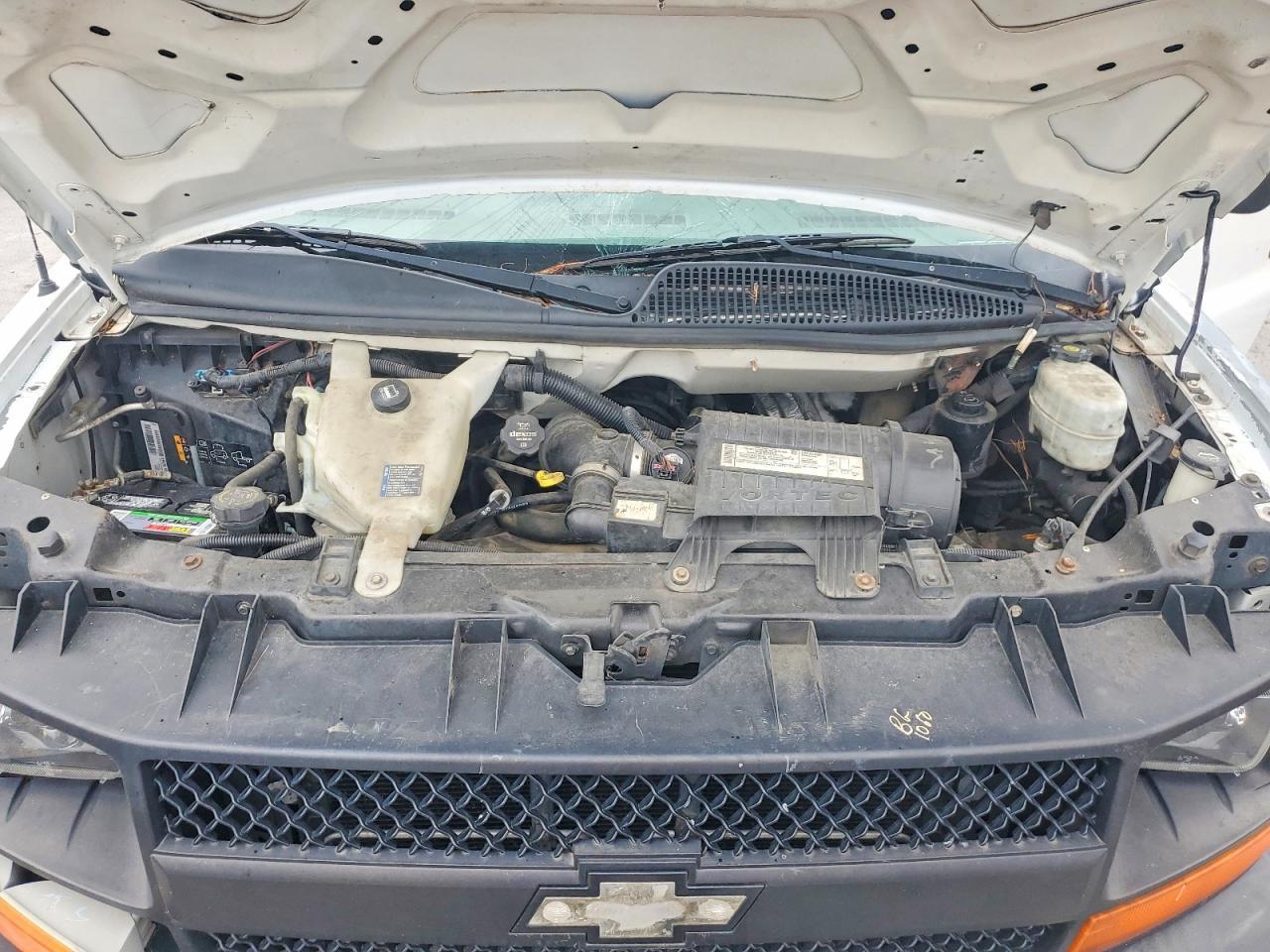 2014 Chevrolet Express G2500 - zdjęcie 12
