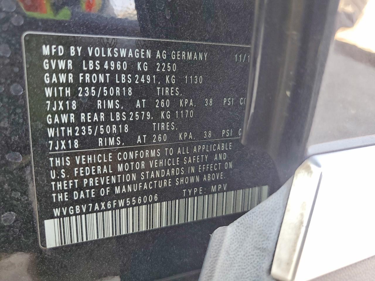 2015 Volkswagen Tiguan S - zdjęcie 13