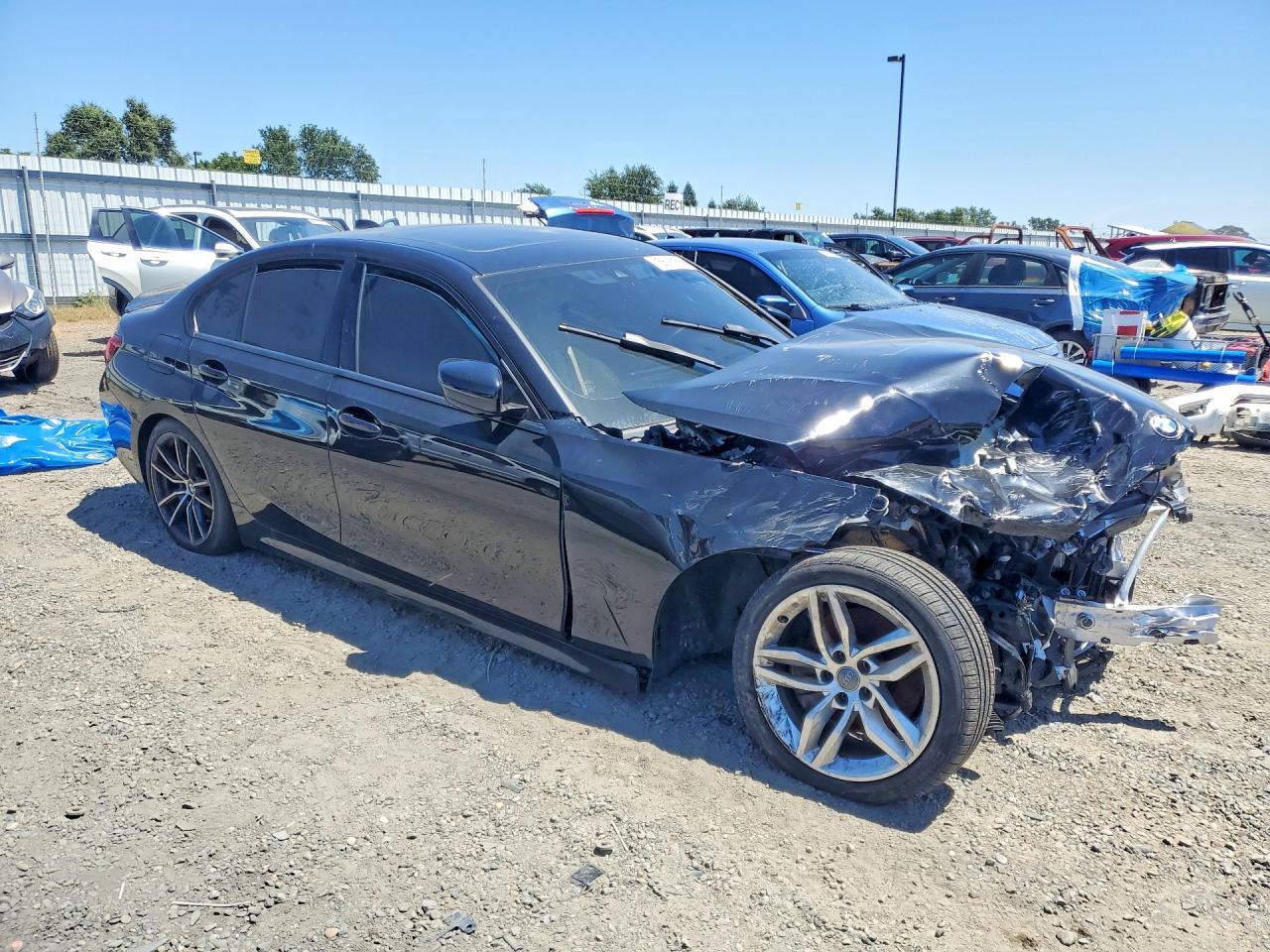 2021 BMW 330I - zdjęcie 4