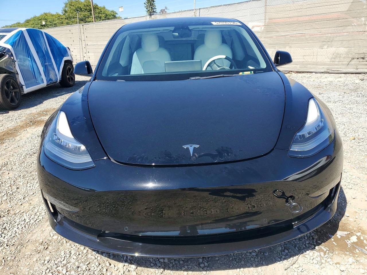 2022 Tesla Model 3 - zdjęcie 5
