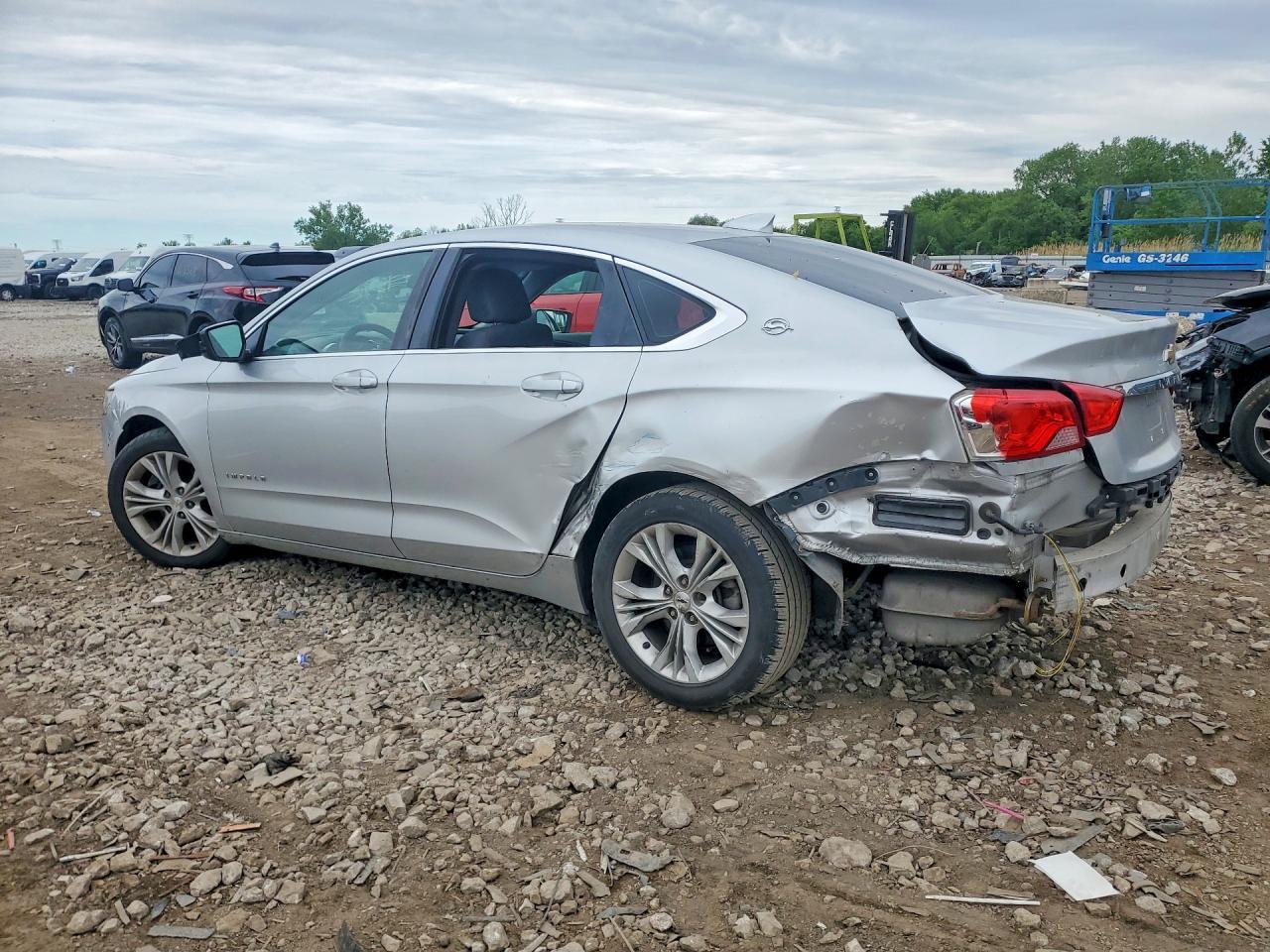 2015 Chevrolet Impala Ls - zdjęcie 2