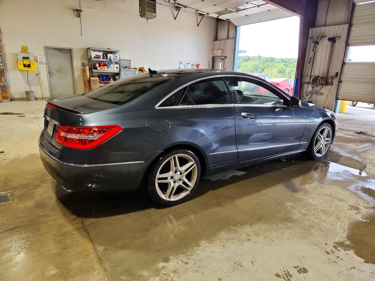 2013 Mercedes-Benz E 350 - zdjęcie 3