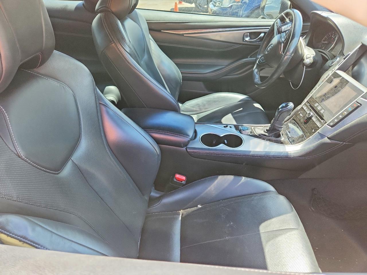 2021 Infiniti Q60 Luxe - zdjęcie 10