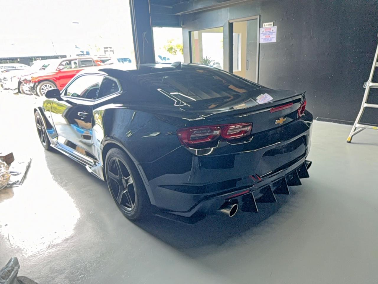 2020 Chevrolet Camaro Ls - zdjęcie 3