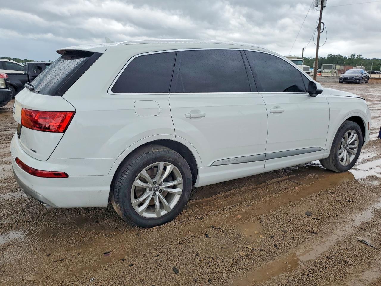 2017 Audi Q7 Premium - zdjęcie 3